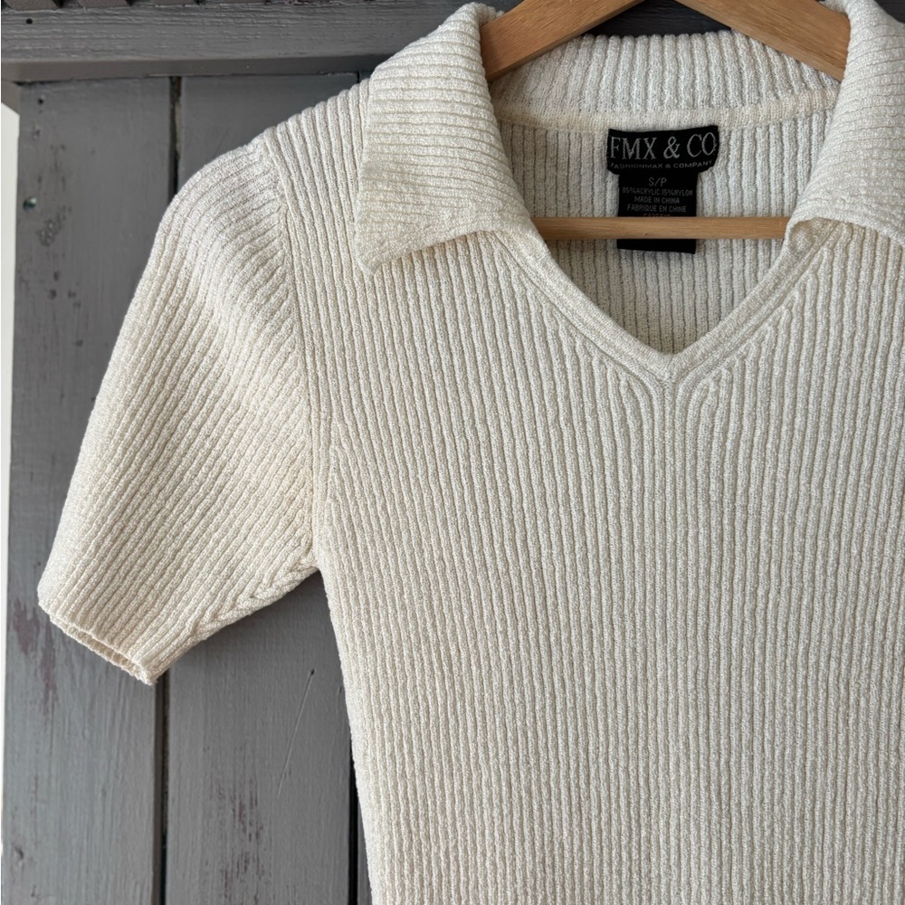 1990s Ribbed Knit Collared Top in Cream - Picture 4 of 4